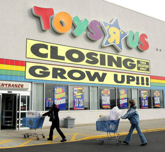 Toys R US To Close 87 Stores